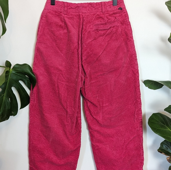 UNIONBAY | Vintage | Y2K | 90s | Wide Wale Corduroy Pant in Vibrant Pink - Picture 7 of 12